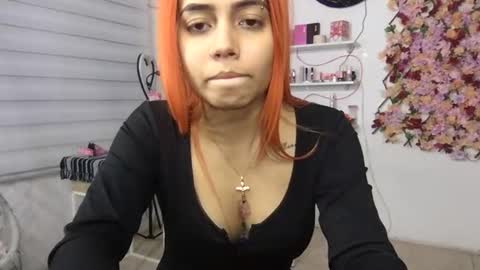 bunnylove_07 online show from December 3, 2025, 11:03 pm