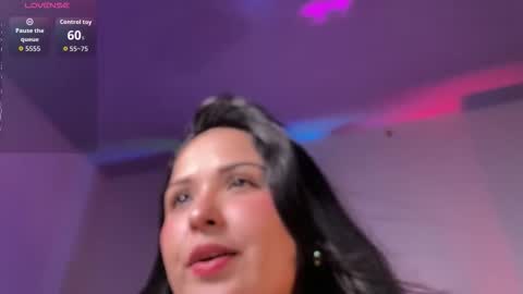 Snapshot of bunnysparamours chatting on October 20, 2025, 4:13 am  MARY BUNNY  online show from October 20, 2025, 4:13 am