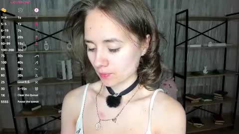 Lizy online show from June 23, 2026, 7:34 pm