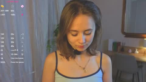 Lizy online show from August 7, 2026, 7:49 pm