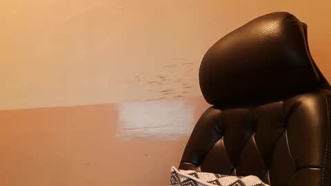 Hairy Arabian online show from December 27, 2024, 11:28 am