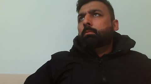 Hairy Arabian online show from February 16, 2025, 4:10 pm