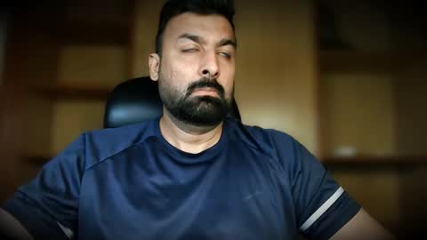 Hairy Arabian online show from September 27, 2025, 12:26 am