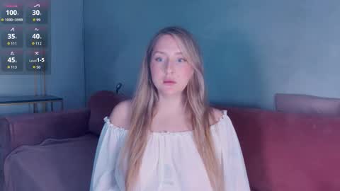 Snapshot of burn_lissa chatting on September 18, 2025, 7:38 pm Lissa online show from September 18, 2025, 7:38 pm