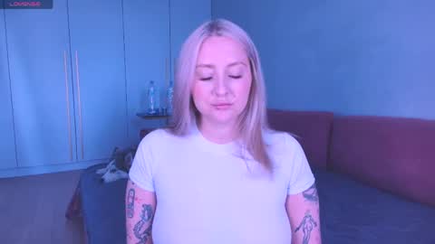 Lissa online show from May 10, 2026, 3:28 pm