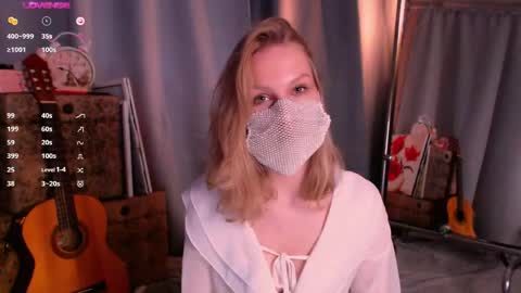burning_g1rl online show from April 29, 2026, 5:30 pm