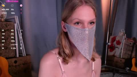 burning_g1rl online show from May 2, 2026, 5:40 pm
