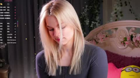 Snapshot of burnletitallburn chatting on April 23, 2026, 3:47 pm Jessica online show from April 23, 2026, 3:47 pm
