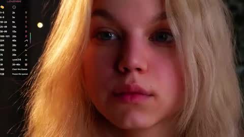 Snapshot of burnletitallburn chatting on April 28, 2026, 4:01 pm Jessica online show from April 28, 2026, 4:01 pm