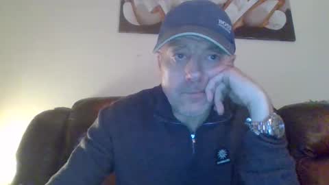 burnleyguy1977 online show from May 16, 2026, 2:30 am