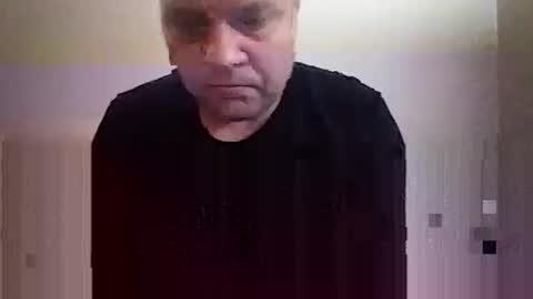 Snapshot of bury703709 chatting on December 28, 2024, 12:03 pm Creazy dad online show from December 28, 2024, 12:03 pm