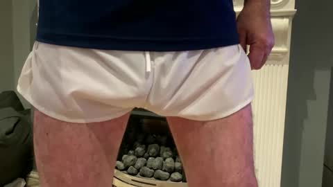 bushlover100740 online show from November 10, 2025, 10:47 am