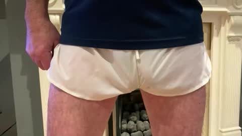 bushlover100740 online show from December 15, 2025, 12:09 pm