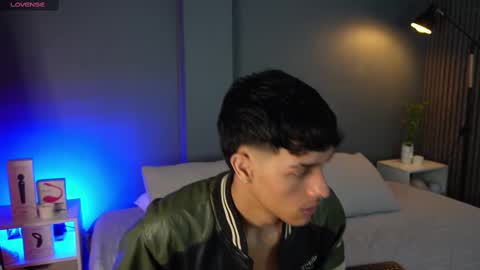 Buster independent model online show from March 1, 2025, 11:28 am