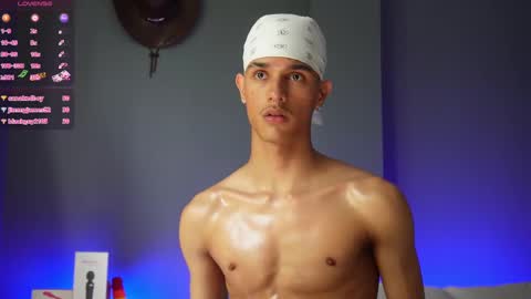 Buster independent model online show from March 4, 2025, 3:37 pm