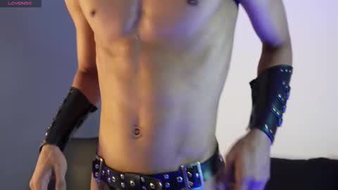 Buster independent model online show from October 15, 2025, 4:51 pm