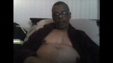 Busturgutzgd1 online show from December 13, 2024, 6:21 am
