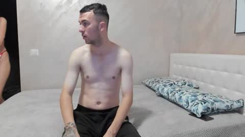 Snapshot of bustvee chatting on November 19, 2025, 9:26 pm Max Andrea online show from November 19, 2025, 9:26 pm