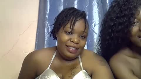 Snapshot of busty_garlie chatting on February 17, 2026, 1:02 am Jojo online show from February 17, 2026, 1:02 am