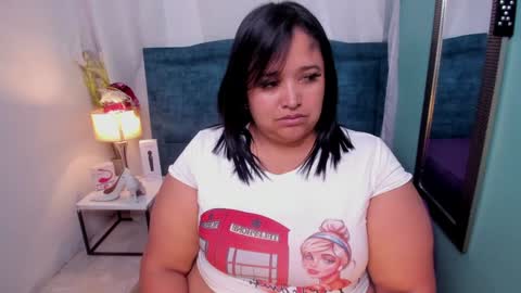 busty juicy online show from December 3, 2024, 12:16 pm