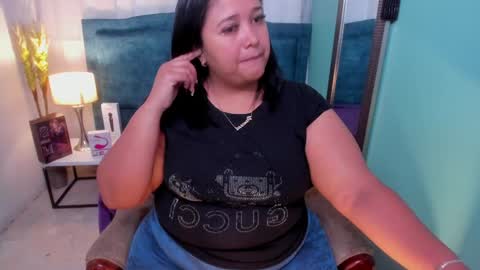 busty juicy online show from January 11, 2025, 12:40 pm