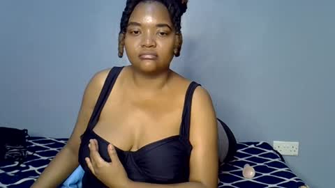 Snapshot of busty_kenzi chatting on July 21, 2026, 6:10 pm busty kenzi online show from July 21, 2026, 6:10 pm