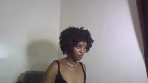Snapshot of busty_mellons chatting on September 30, 2025, 12:37 am busty_mellons online show from September 30, 2025, 12:37 am