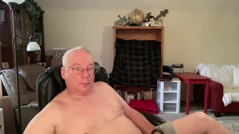 Snapshot of bustyballs100 chatting on November 21, 2025, 3:22 pm bustyballs100 online show from November 21, 2025, 3:22 pm