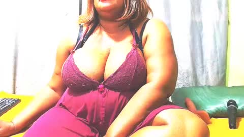 bustymaturestepmum online show from April 29, 2026, 4:16 am