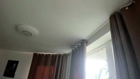 Snapshot of bustynataschax chatting on March 8, 2025, 9:39 am Natascha online show from March 8, 2025, 9:39 am