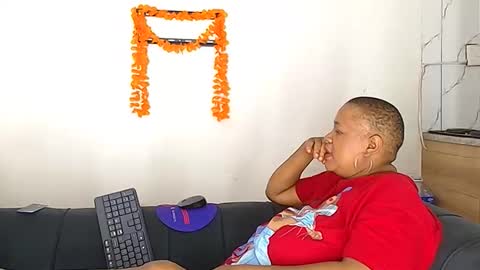 bustyqueen56 online show from April 20, 2026, 7:11 am