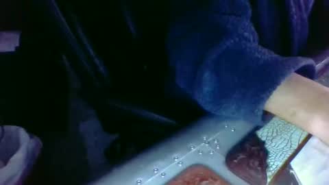 butslutt2 online show from January 8, 2026, 12:18 pm