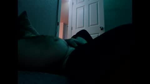 buttbunn1313 online show from November 11, 2025, 8:36 am