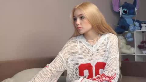 butteflai online show from March 19, 2026, 7:12 am