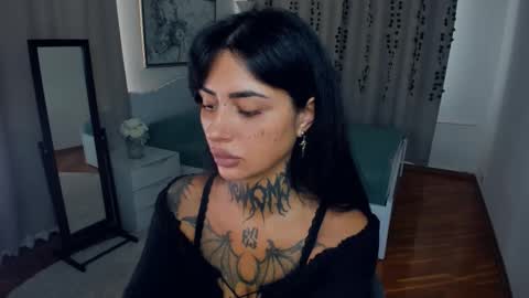 Sabrina online show from September 18, 2025, 6:26 am