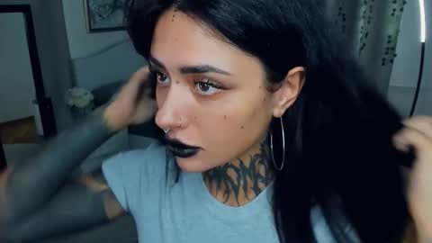 Sabrina online show from September 28, 2025, 6:41 am