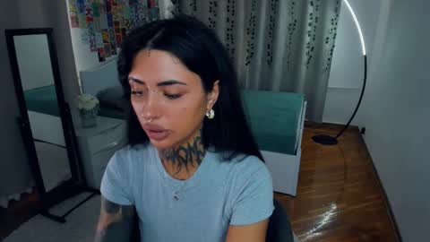 Sabrina online show from October 9, 2025, 6:22 am