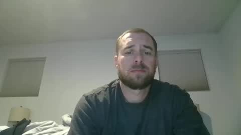 buttman8000 online show from November 3, 2025, 5:20 am