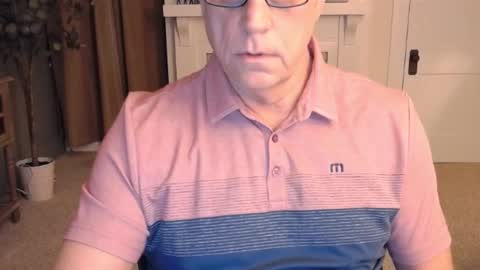 Snapshot of buttnakedfun954737 chatting on December 7, 2024, 8:55 am Miles online show from December 7, 2024, 8:55 am