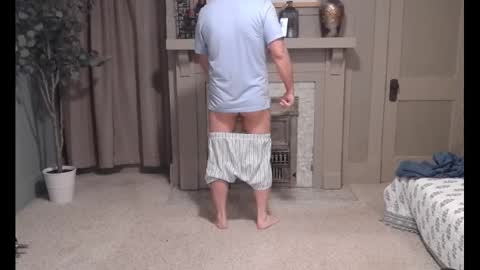 Snapshot of buttnakedfun954737 chatting on February 18, 2025, 10:38 am Miles online show from February 18, 2025, 10:38 am