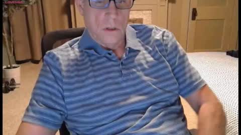 Snapshot of buttnakedfun954737 chatting on September 11, 2025, 10:48 am Miles online show from September 11, 2025, 10:48 am