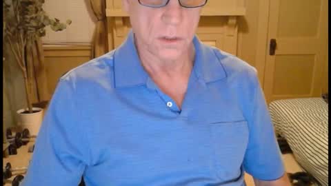Snapshot of buttnakedfun954737 chatting on January 6, 2026, 10:41 am Miles online show from January 6, 2026, 10:41 am