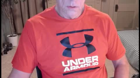 Snapshot of buttnakedfun954737 chatting on January 17, 2026, 12:10 pm Miles online show from January 17, 2026, 12:10 pm