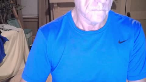Snapshot of buttnakedfun954737 chatting on August 9, 2026, 8:52 am Miles online show from August 9, 2026, 8:52 am