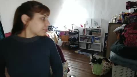 buunnylolaa online show from October 26, 2025, 9:15 am