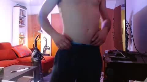 bwall1425 online show from January 7, 2026, 2:03 am