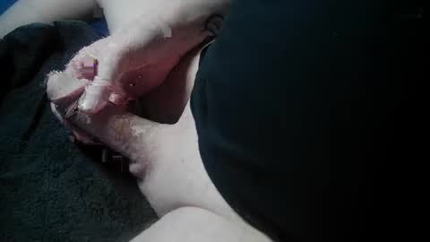 Snapshot of bwchou chatting on December 31, 2024, 1:36 am BWCHOU online show from December 31, 2024, 1:36 am