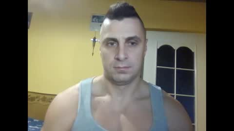 bzykacz1988 online show from December 8, 2024, 9:19 pm