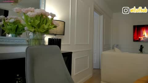 Snapshot of bzzzme chatting on March 10, 2025, 10:15 am My name is Sofia I will be glad if you spend your time with me 3 online show from March 10, 2025, 10:15 am