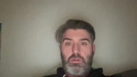 Snapshot of c_life128 chatting on October 16, 2025, 10:05 am c_life128 online show from October 16, 2025, 10:05 am